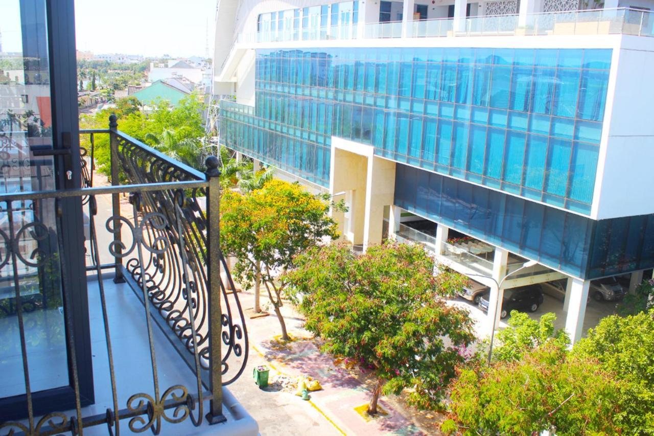 Aha Monaco Hotel Phan Thiết Zewnętrze zdjęcie